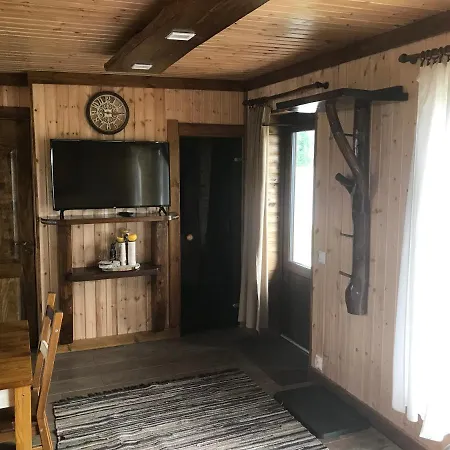 Diksalas Maison d'hôtes Gulbene